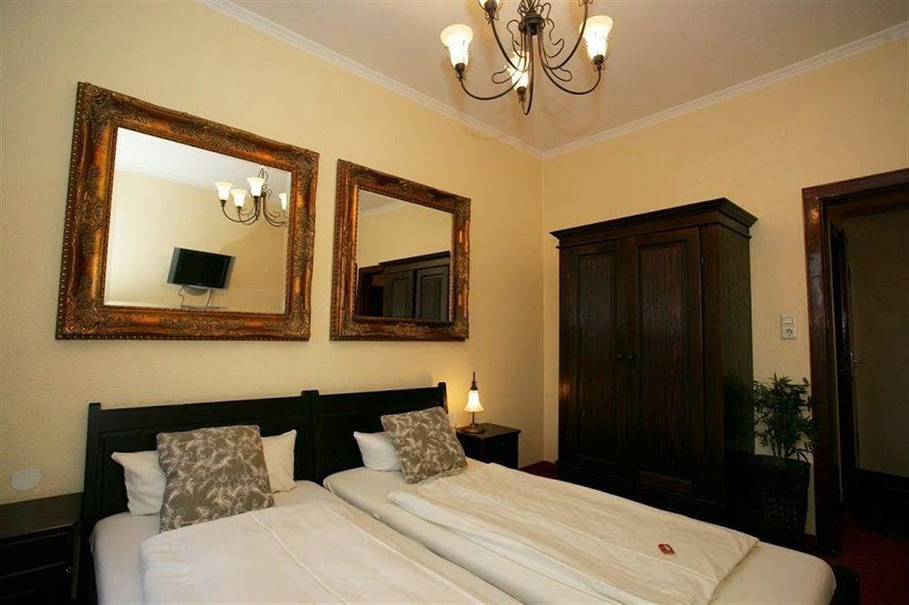 Hotel An Der Oper Duesseldorf Extérieur photo
