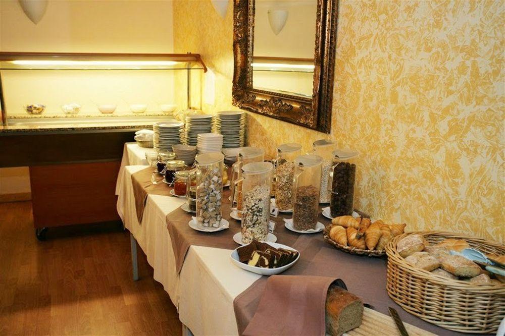 Hotel An Der Oper Duesseldorf Extérieur photo